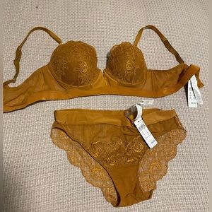 Bra & panty set NWT